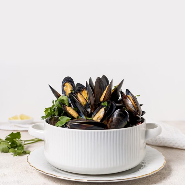 close-up-delicious-mussel-shells